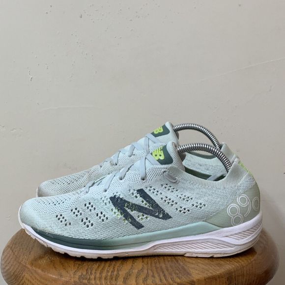 New Balance Women’s 890 V7 W890BG7 Mint Green & White Running Shoes Size 9.5 - Picture 3 of 7